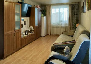 3-к квартира, вторичка, 72м2, 1/10 этаж