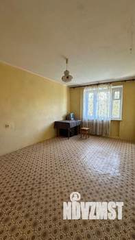 2-к квартира, вторичка, 58м2, 3/5 этаж