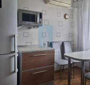 2-к квартира, вторичка, 53м2, 3/10 этаж