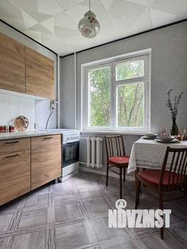 2-к квартира, вторичка, 42м2, 3/5 этаж