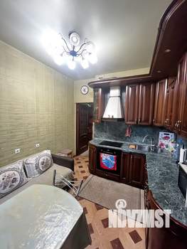 2-к квартира, вторичка, 61м2, 1/7 этаж