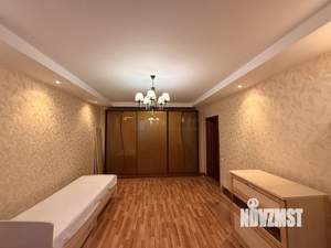 4-к квартира, вторичка, 120м2, 9/9 этаж