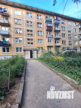 2-к квартира, вторичка, 43м2, 3/5 этаж