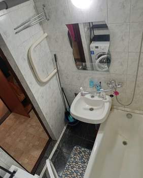 1-к квартира, вторичка, 32м2, 9/9 этаж