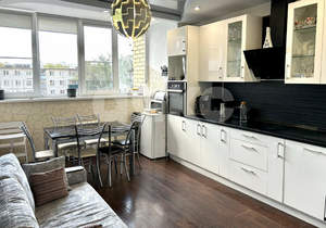 3-к квартира, вторичка, 87м2, 4/17 этаж