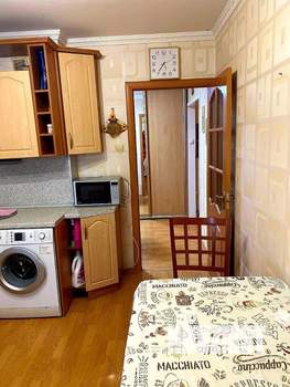 3-к квартира, вторичка, 76м2, 1/10 этаж