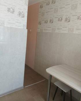 2-к квартира, вторичка, 44м2, 3/5 этаж