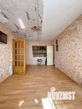 2-к квартира, вторичка, 42м2, 1/5 этаж