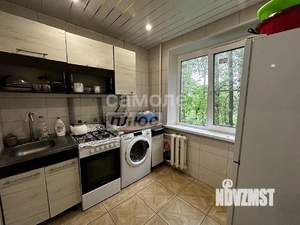 3-к квартира, вторичка, 58м2, 2/5 этаж