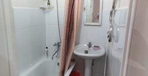 2-к квартира, вторичка, 41м2, 1/4 этаж