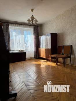 3-к квартира, вторичка, 57м2, 3/5 этаж