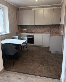 2-к квартира, вторичка, 65м2, 13/14 этаж