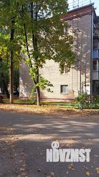 2-к квартира, вторичка, 45м2, 1/4 этаж