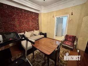 3-к квартира, вторичка, 60м2, 1/2 этаж