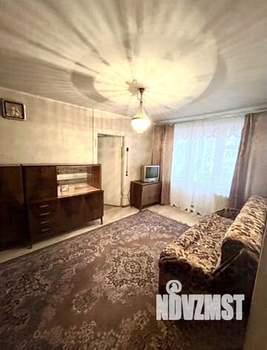 2-к квартира, вторичка, 44м2, 3/5 этаж