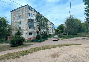 2-к квартира, вторичка, 42м2, 1/5 этаж