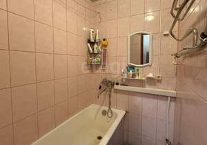 2-к квартира, вторичка, 42м2, 5/5 этаж