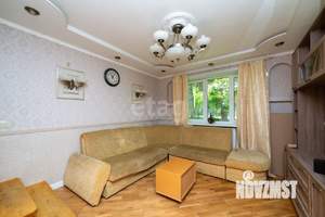 3-к квартира, вторичка, 57м2, 1/2 этаж