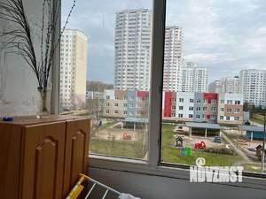 2-к квартира, вторичка, 60м2, 4/16 этаж