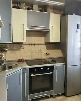 3-к квартира, вторичка, 72м2, 1/10 этаж