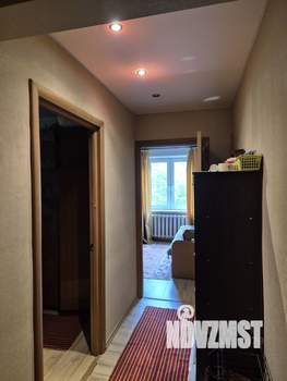 2-к квартира, вторичка, 42м2, 3/5 этаж