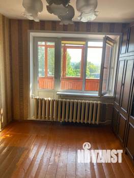 1-к квартира, вторичка, 32м2, 3/3 этаж