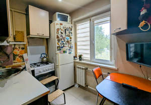 2-к квартира, вторичка, 42м2, 1/5 этаж