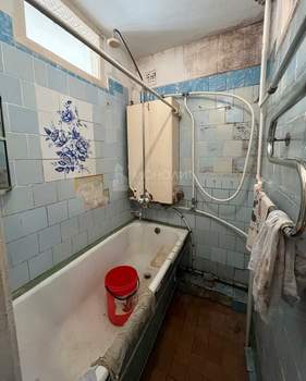 3-к квартира, вторичка, 57м2, 1/5 этаж