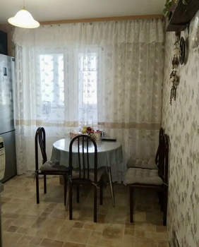 3-к квартира, вторичка, 72м2, 1/10 этаж