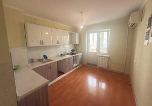 2-к квартира, вторичка, 55м2, 3/10 этаж