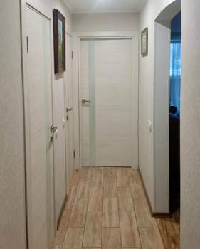 3-к квартира, вторичка, 70м2, 1/9 этаж