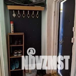 2-к квартира, вторичка, 42м2, 1/5 этаж