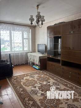 3-к квартира, вторичка, 58м2, 2/2 этаж