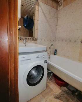 3-к квартира, вторичка, 54м2, 9/9 этаж
