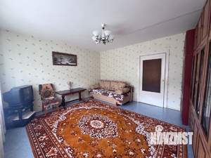 2-к квартира, вторичка, 57м2, 1/9 этаж