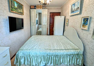 2-к квартира, вторичка, 42м2, 1/5 этаж