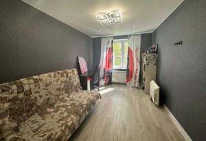 3-к квартира, вторичка, 93м2, 2/6 этаж