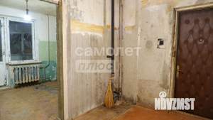 2-к квартира, вторичка, 53м2, 1/5 этаж