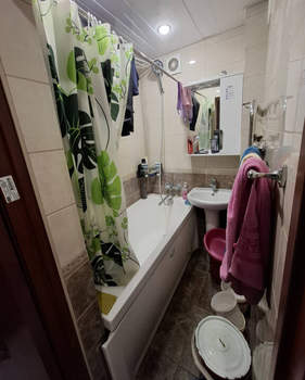 2-к квартира, вторичка, 44м2, 1/4 этаж