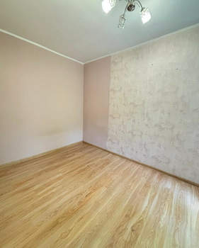 2-к квартира, вторичка, 43м2, 2/4 этаж