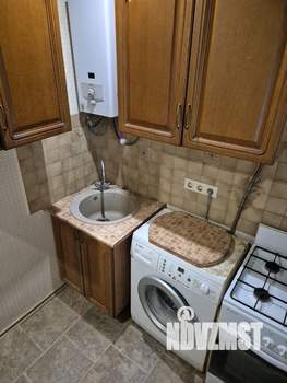 2-к квартира, вторичка, 42м2, 3/5 этаж