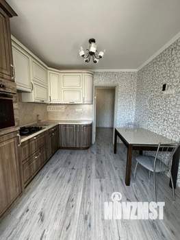 2-к квартира, вторичка, 54м2, 1/5 этаж