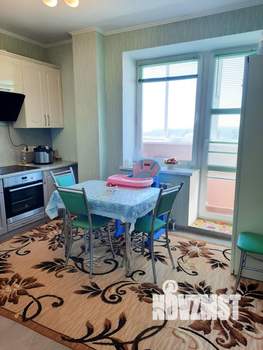 2-к квартира, вторичка, 60м2, 7/14 этаж