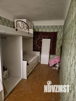 2-к квартира, вторичка, 45м2, 1/4 этаж