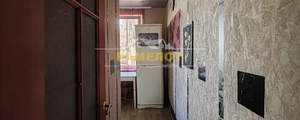 2-к квартира, вторичка, 42м2, 1/5 этаж