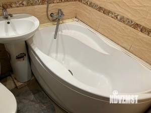 3-к квартира, вторичка, 58м2, 1/5 этаж
