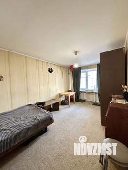 2-к квартира, вторичка, 42м2, 1/9 этаж