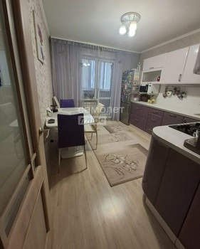 3-к квартира, вторичка, 76м2, 10/11 этаж