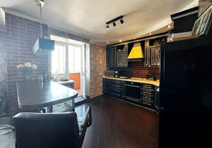 2-к квартира, вторичка, 77м2, 14/14 этаж