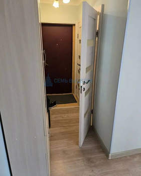 2-к квартира, вторичка, 42м2, 5/5 этаж